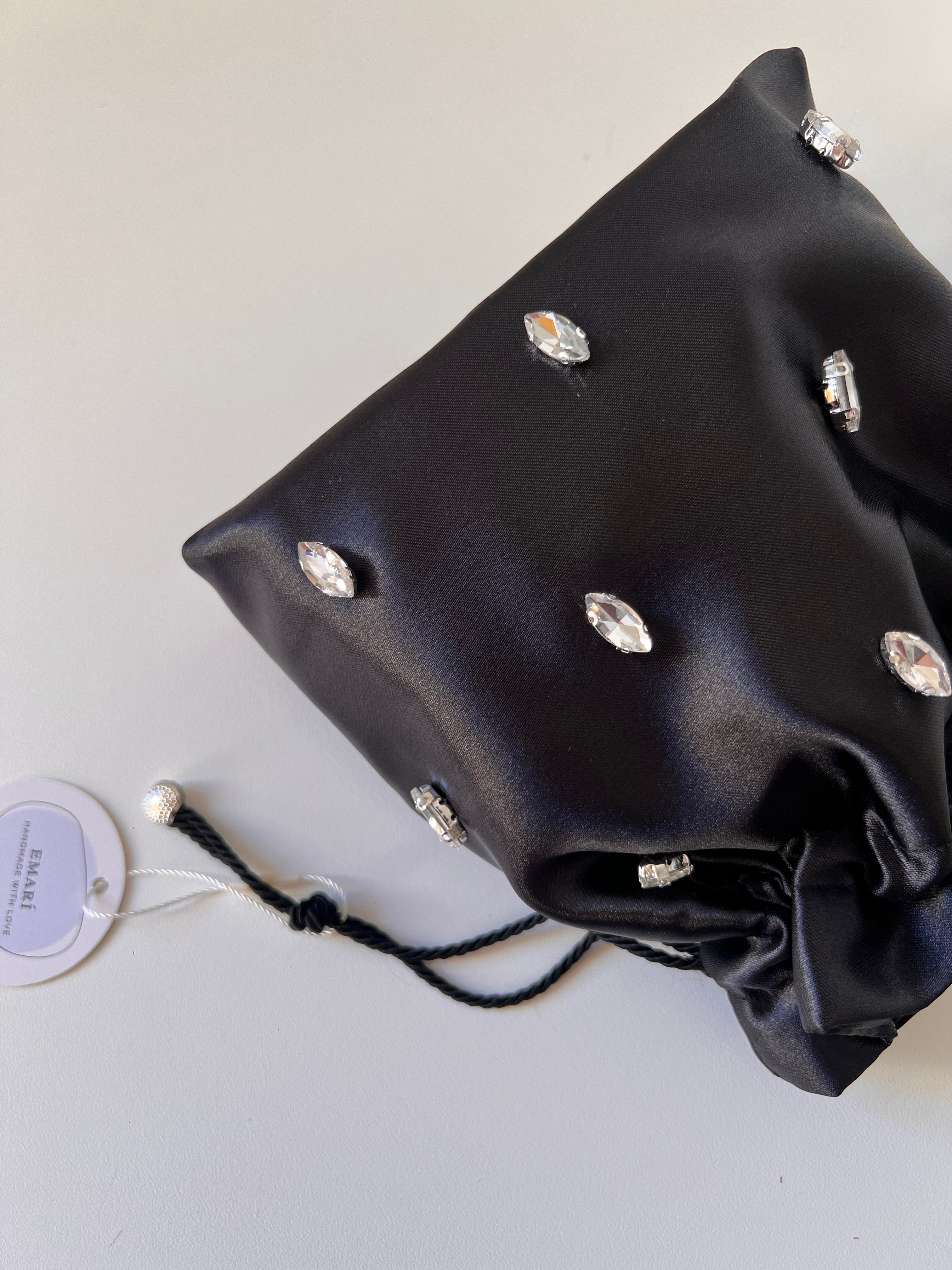 LUDOVICA Shiny Bead | NERO