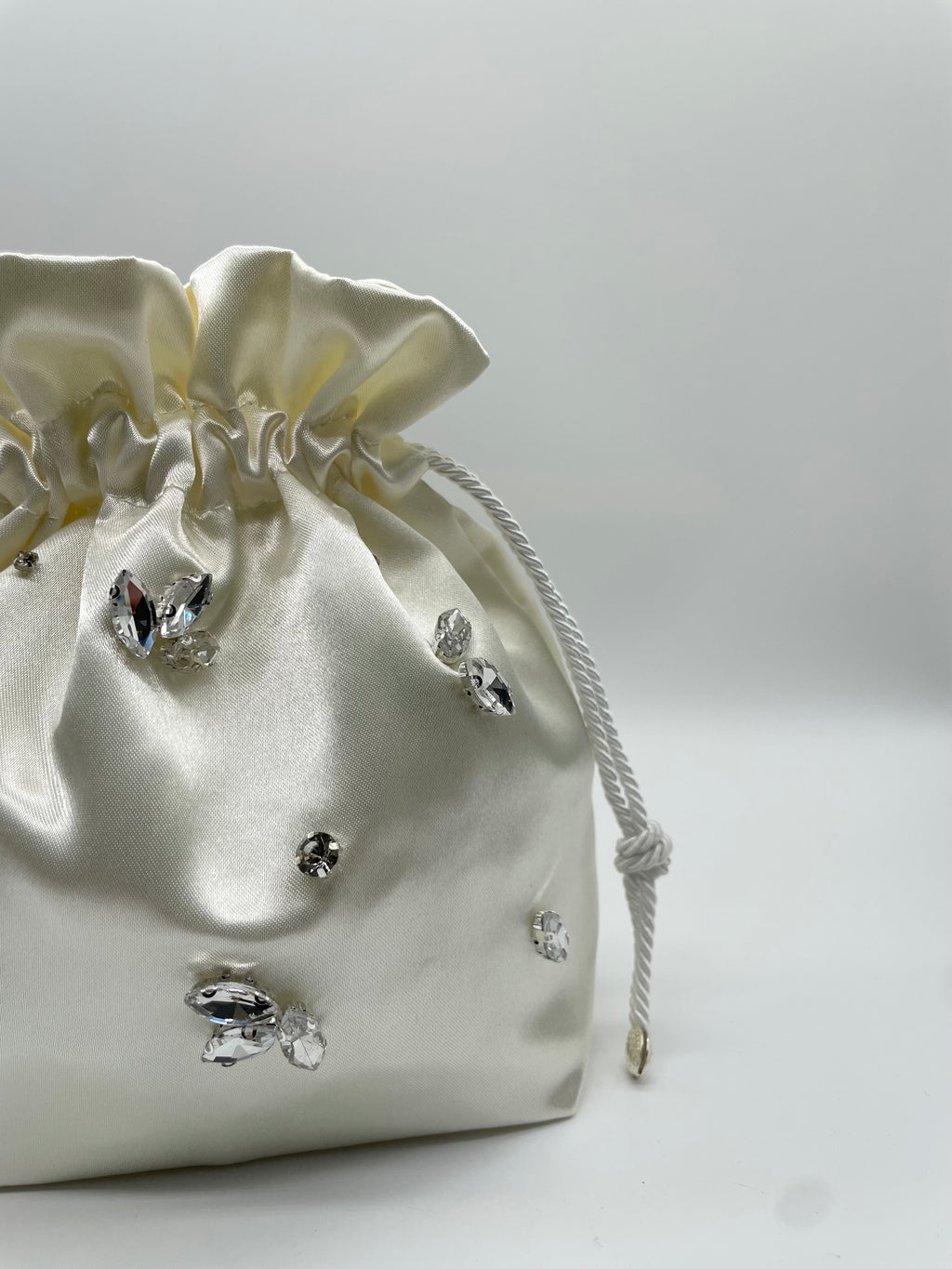 LUDOVICA Limited Edition | OFF WHITE