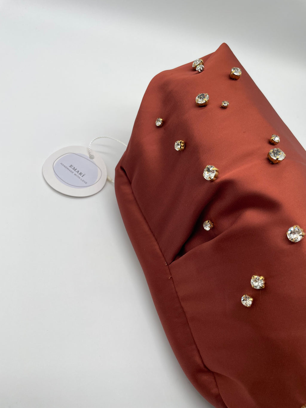 POCHETTE KISSLOCK Limited Edition | CINNAMON