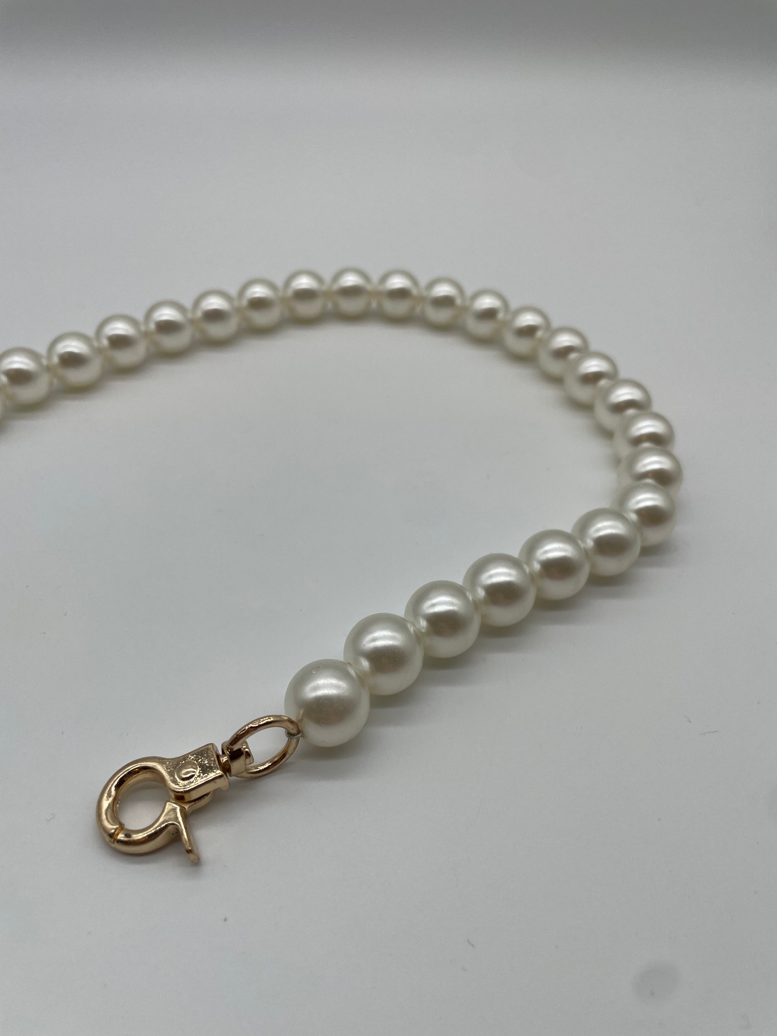 MAXI PEARLS HANDLE