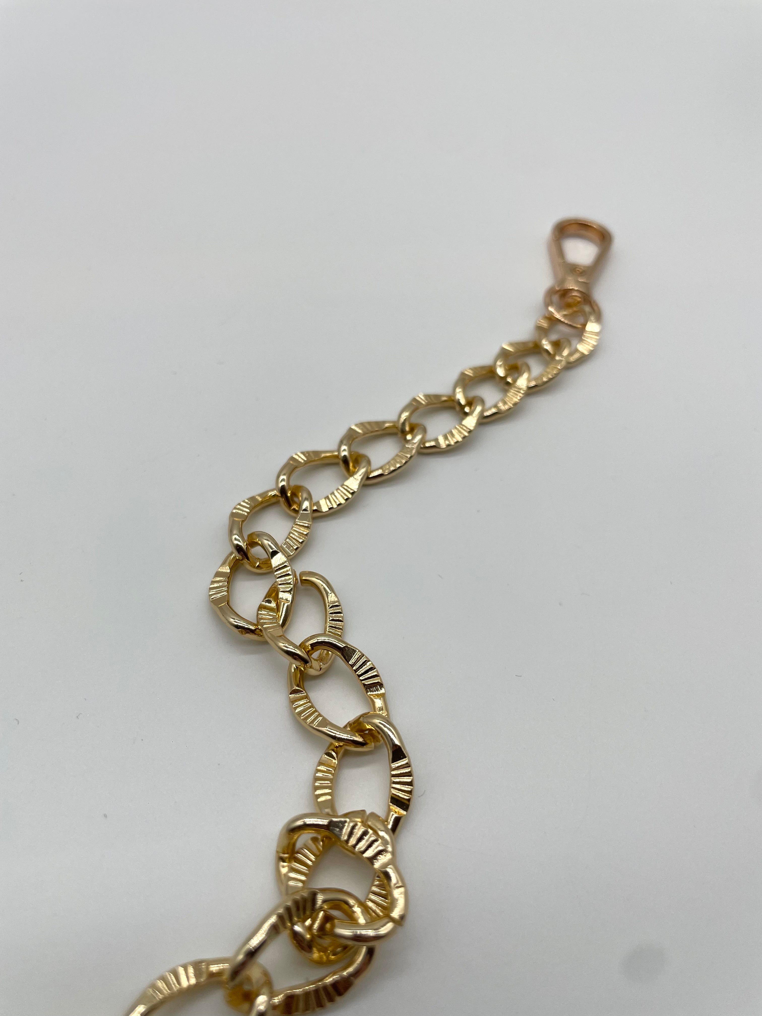 MAXI SHINY CHAIN HANDLE