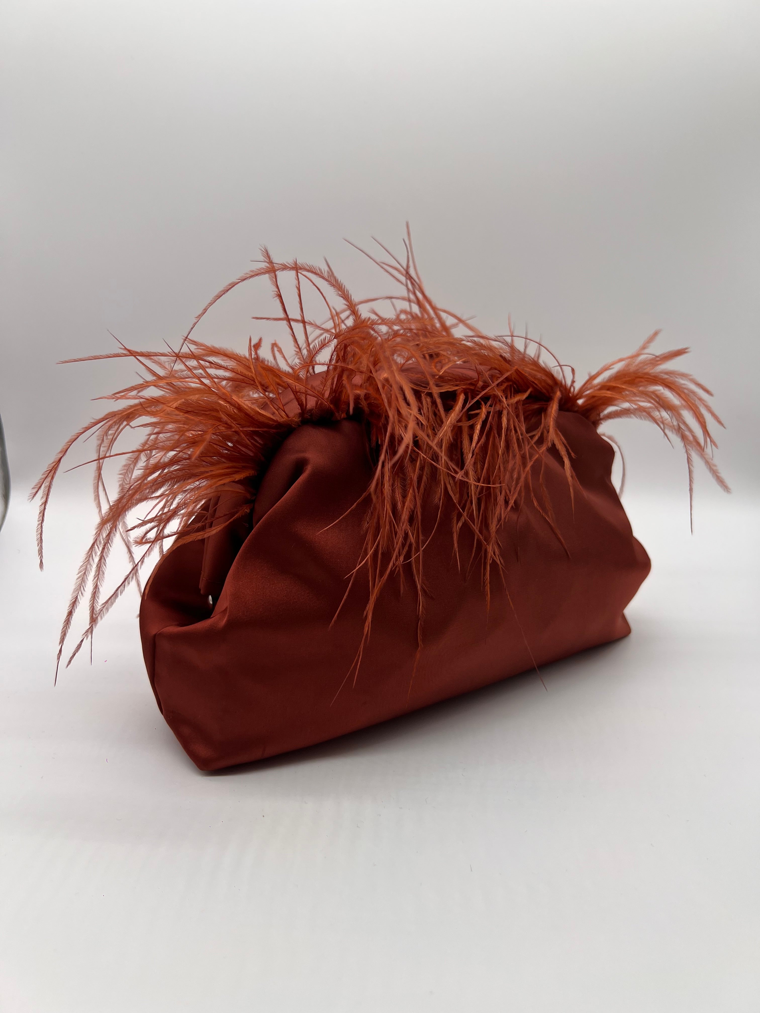 POCHETTE KISSLOCK | CINNAMON