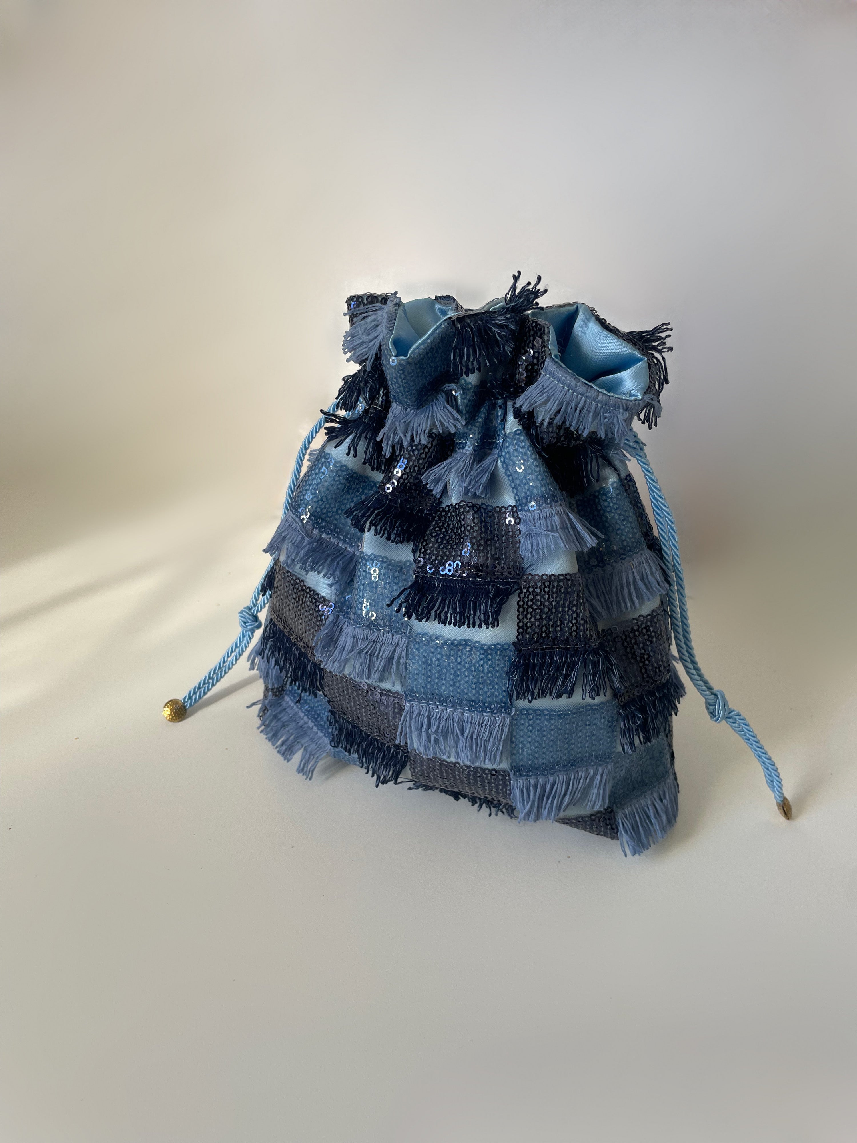 EVA Waves | AZZURRO