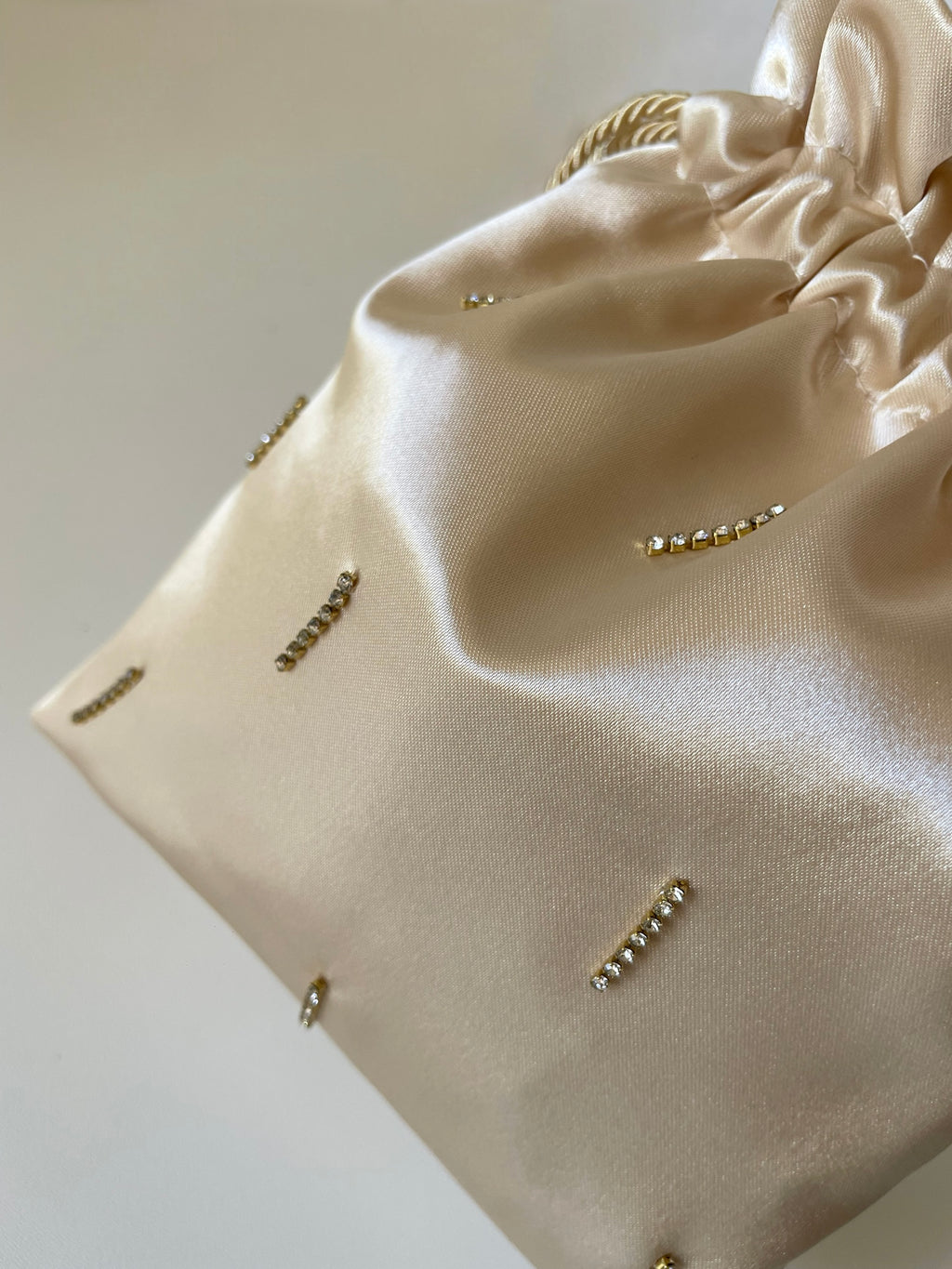 LUDOVICA Bright Rain | CHAMPAGNE