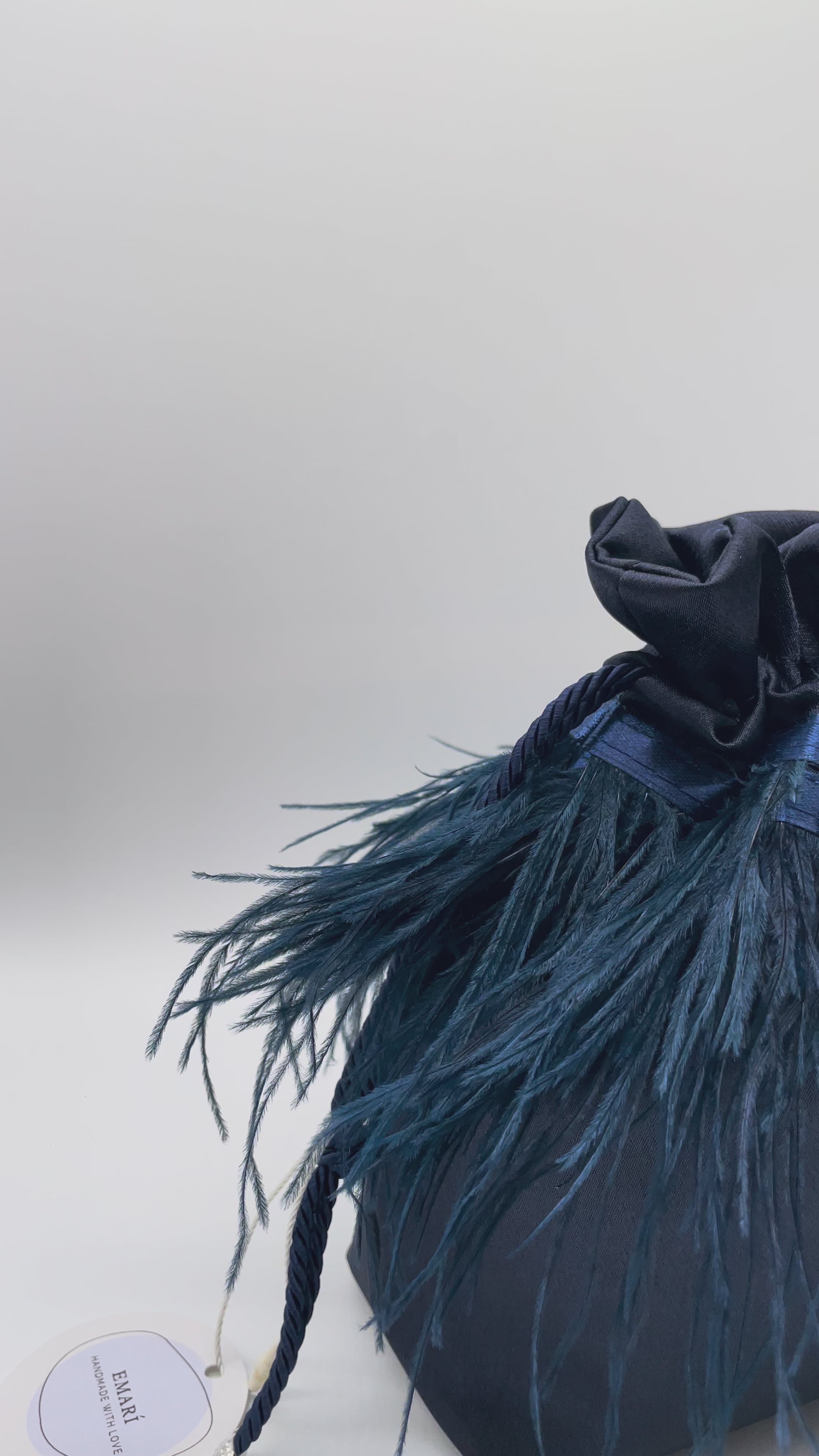 CLELIA | BLU