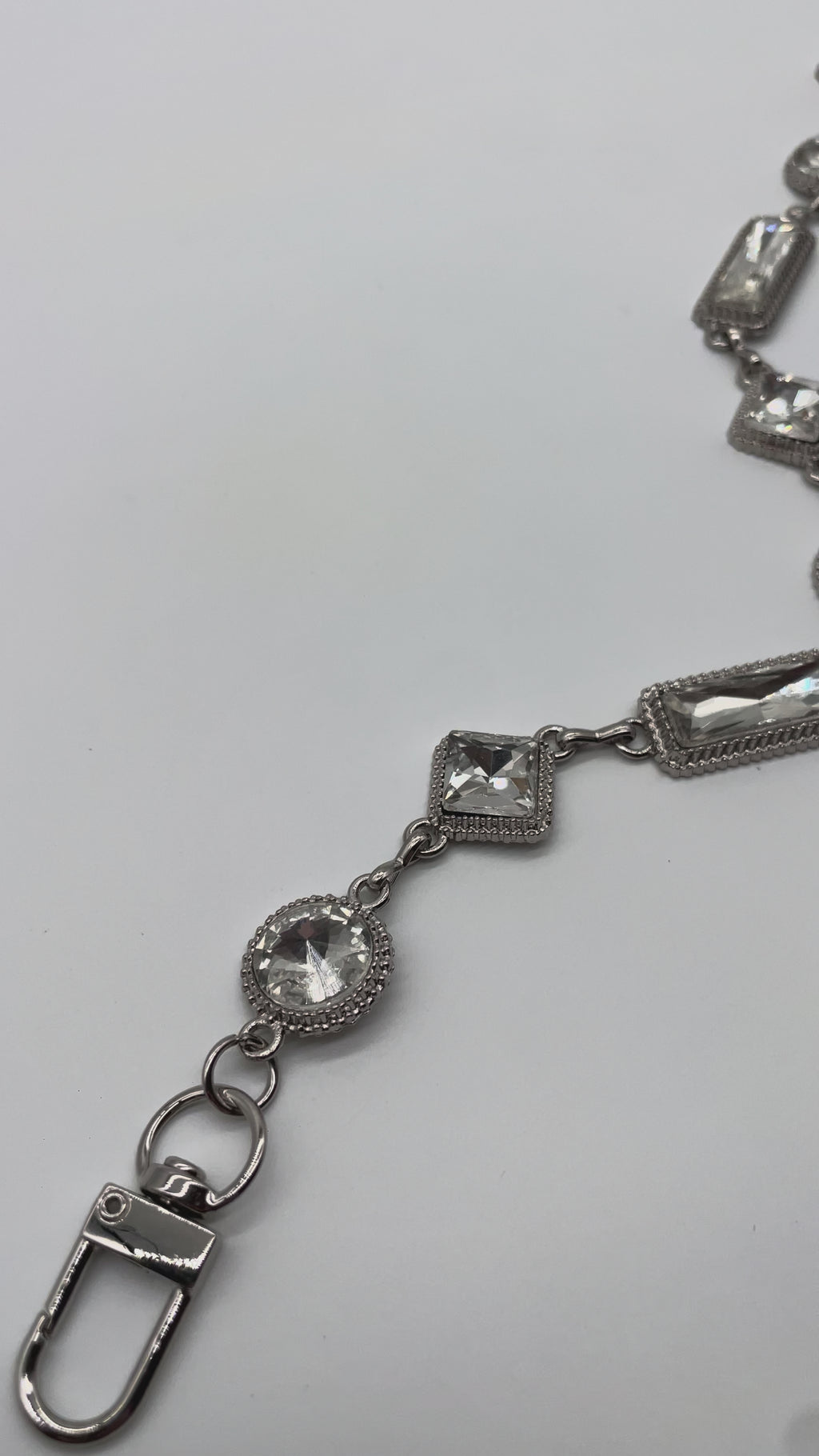 CRYSTAL HANDLE | SILVER