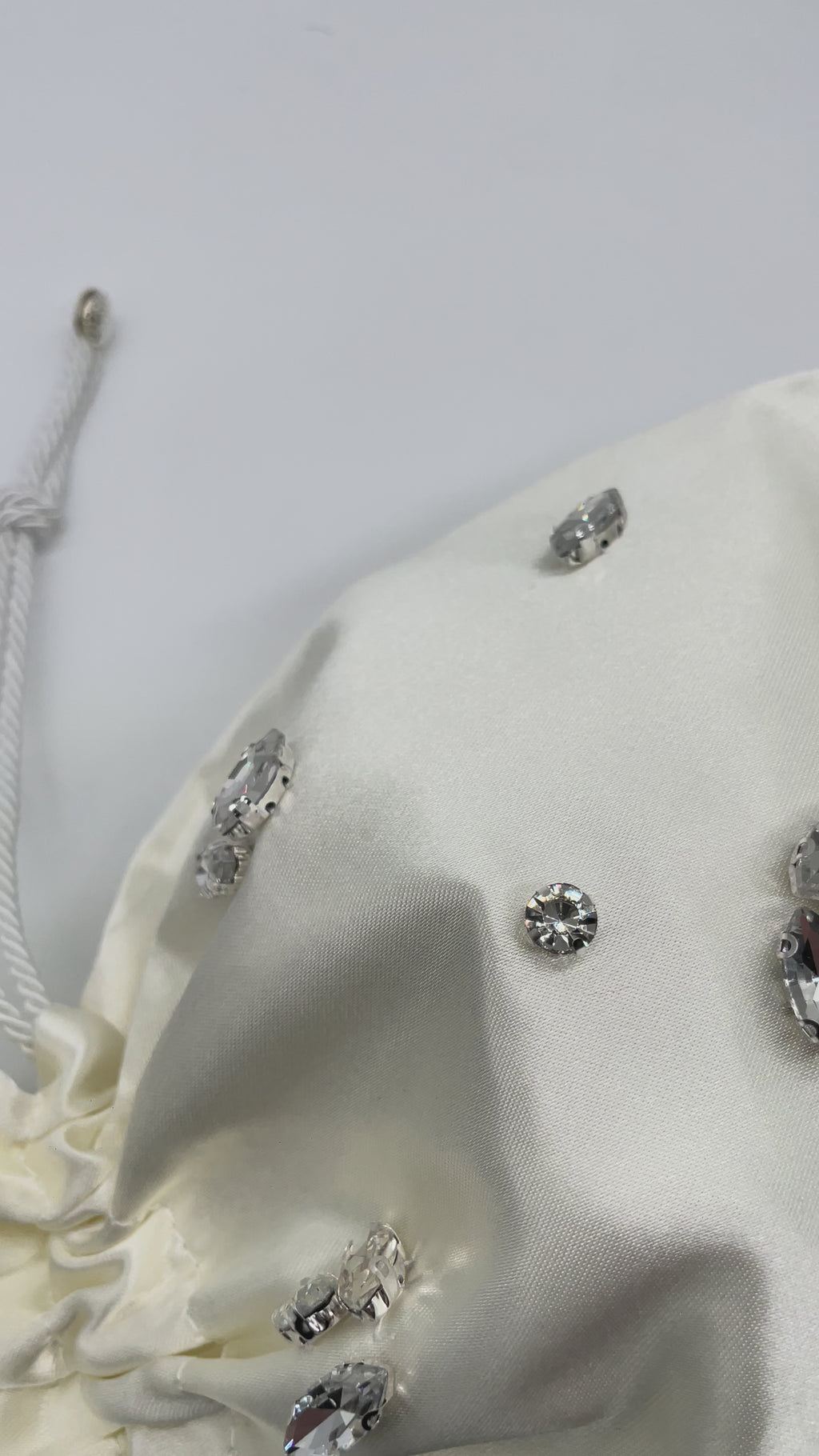 LUDOVICA Limited Edition | OFF WHITE